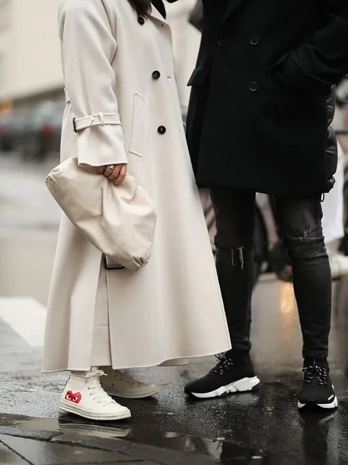 winter shoe options, winter boots, winter boots that aren't uggs, ugg boots, cute winter boot options, winter boots on sale, snow boots on sale, cold weather shoes