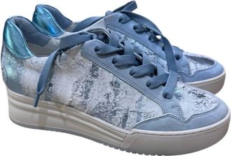 Softwaves Womens Leona Sneaker In Cielo Blue