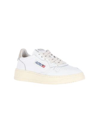 Autry Leather Low-Top Sneaker - White