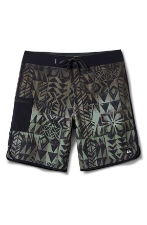Quiksilver Surfsilk Hawaii Fade Board Shorts in Aloe at Nordstrom, Size 34