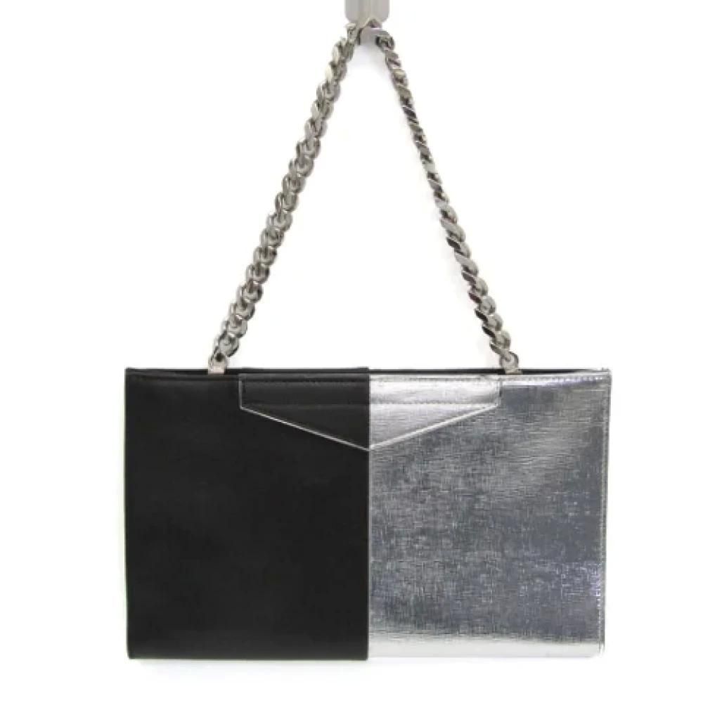 【関税＆送料込み】Fendi Small Roll Reversible Shopper Bag Fendi Small Roll Reversible Shopper Bag from $1,181.00 - on