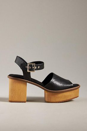 Kelsi Dagger Groove Platform Sandals