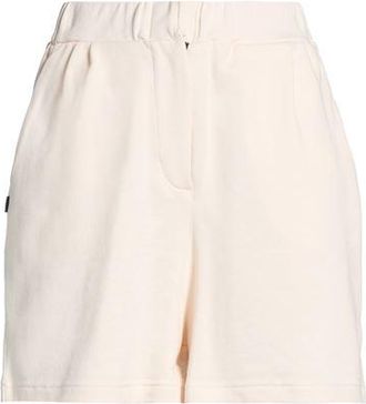 Shoe BOTTOMWEAR - Shorts & Bermuda Shorts sur YOOX.COM