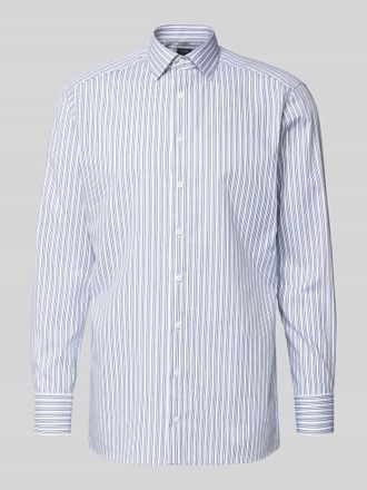 Olymp Regular Fit Businesshemd aus Baumwolle mit Kentkragen in Marine, Größe 39