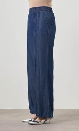 Mizalle Wide Leg Denim Pants in Indigo at Nordstrom, Size Medium