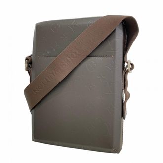 Louis Vuitton Coffee Shoulder Bag (Pre-Owned)