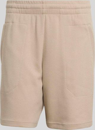 adidas Originals Regular Fit Trainingsshorts mit elastischem Bund in Beige, Gr&ouml;&szlig;e XXL
