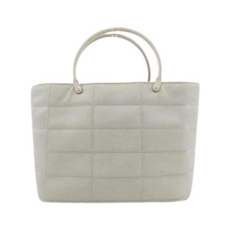 Chanel Pre-owned Tote Bags, female, Gray, Size: ONE SIZE Pre-owned Nylon Shoulder Bag