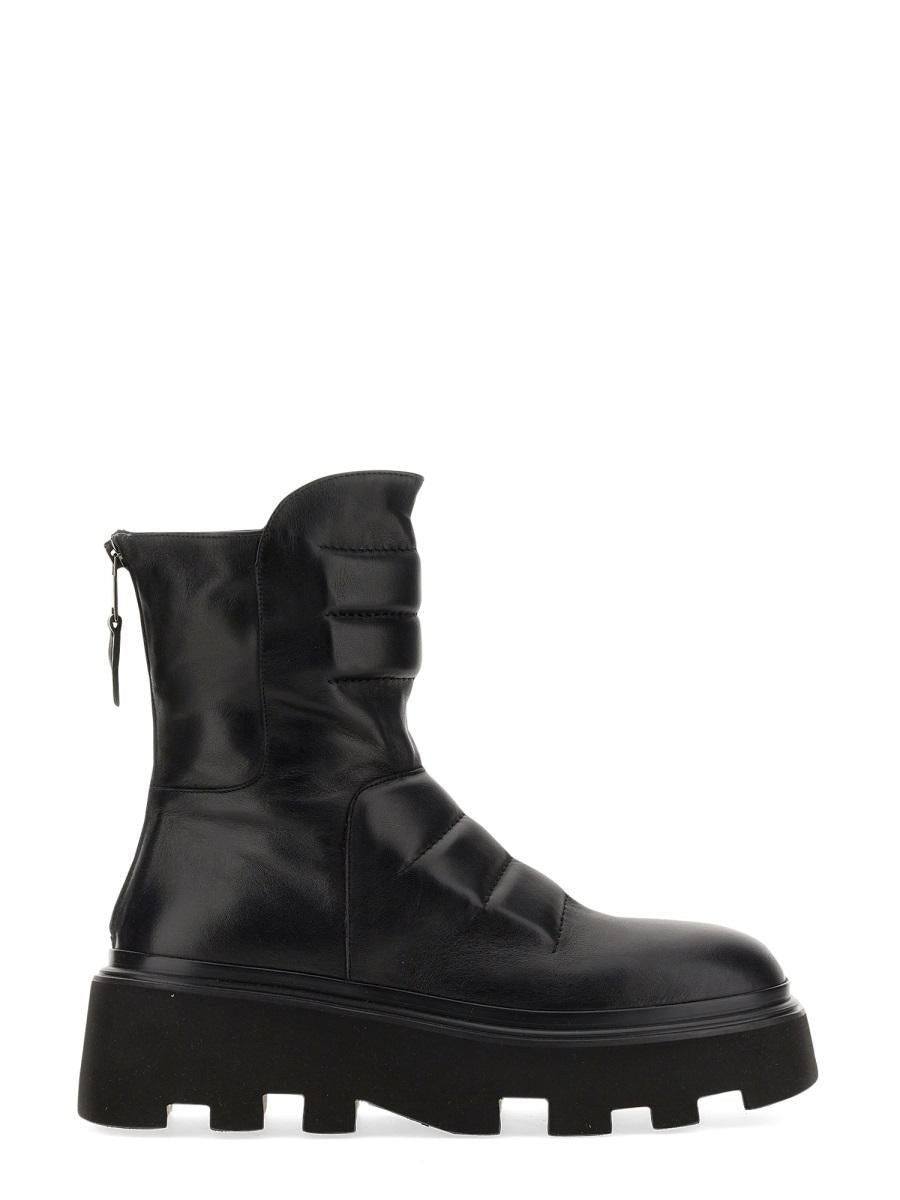 ショートブーツ・ブーティ ELENA IACHI FW21 AKI BOOT (E3128_TSPACENERO) Elena Iachi - Light up the winter with the Gold Boot from