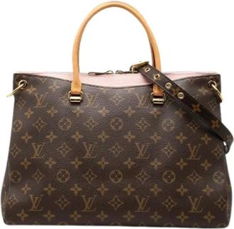 Louis Vuitton Pre-owned Handbags, female, Brown, Size: ONE SIZE Pre-owned Pallas MM