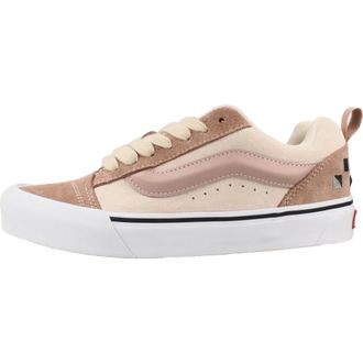 Vans Knu Skool Studs - Dames - Schoenen - Beige - Maat: 38 EU