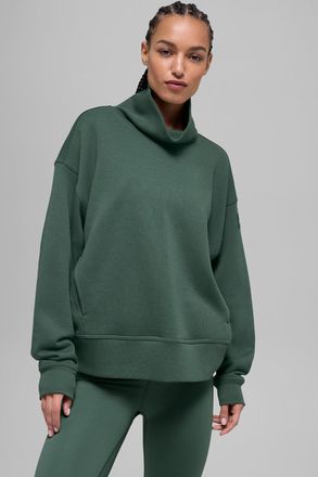 Alo | Hazy Mock Neck Pullover Top in Clover Green, Size: 2XS
