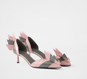 Prada Two-tone patent leather DOrsay pumps