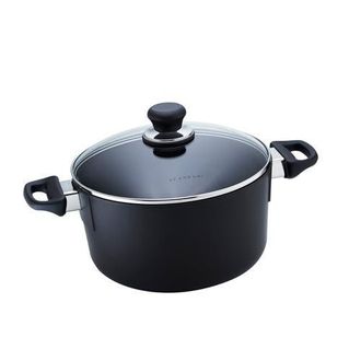Scanpan Classic 5.25 Quart Dutch Oven W/Lid in Black at Nordstrom