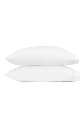 Matouk Axel Set of 2 Embroidered Pillowcases in White at Nordstrom, Size King
