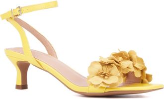 New York & Company Gwendolyn Flower Strap Sandal in Yellow at Nordstrom Rack, Size 6.5