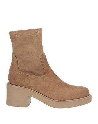 Emanuelle Vee SCHUHE - Stiefeletten auf YOOX.COM