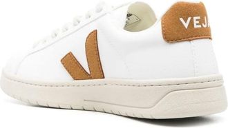 Veja Womens Urca Cwl Sneaker White Leather