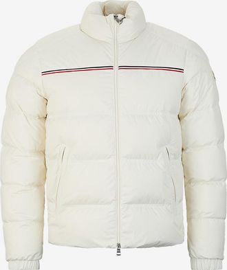 Moncler Kurze gesteppte Daunenjacke mit Stehkragen Bouvaque