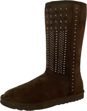 Montana West Womens Snow Boot With Stars And Studs In Black