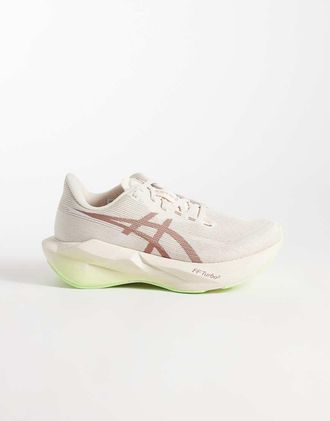 Asics Novablast 6 sneakers da corsa rosa e gialle-Rosso