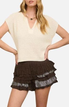 Blu Pepper Batwing Sleeve Split Neck Sweater in Cream at Nordstrom Rack, Size Medium