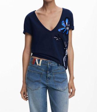 Desigual Vase V-Neck T-Shirt In Navy