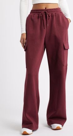 BP. Baggy Wide Leg Cargo Sweatpants in Burgundy Tannin at Nordstrom, Size Xx-Small