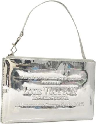 Louis Vuitton Pre-owned Clutches, female, Gray, Size: ONE SIZE Pre-owned Clutch