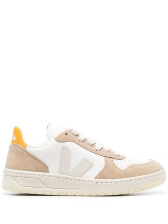 Veja Sneakers V-12 in pelle scamosciata - Bianco