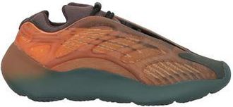 Yeezy by Kanye West CALZATURE - Sneakers su YOOX.COM