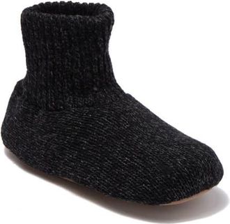 Muk Luks Morty Faux Fur Lined Slipper in Black at Nordstrom, Size Medium
