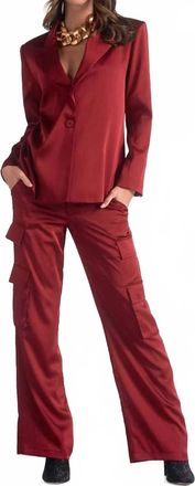 Elan Amber Cargo Pants In Maroon