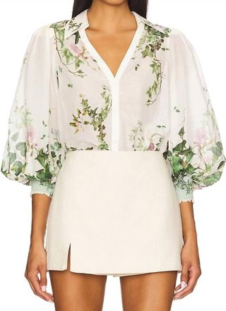 Alice & Olivia Charis Long Sleeve Blouse In Ivy Romance
