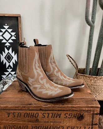 Liberty Black Womens Simone Taupe Booties In Brown