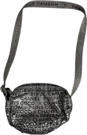 Chanel Pre-owned Cross Body Bags, female, Black, Size: ONE SIZE Pre-owned Fabric chanel-bags