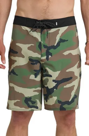 Quiksilver Highline Aero Board Shorts in Camo at Nordstrom, Size 32