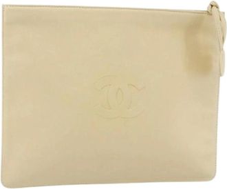 Chanel Pre-owned Clutches, female, Beige, Size: ONE SIZE Pre-owned Vintage Clutch