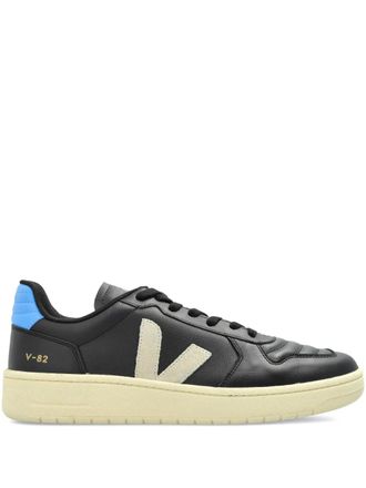 Veja V-82 II leather sneakers - Black