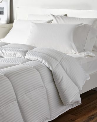 Home City Inc. Down Alternative Comforter