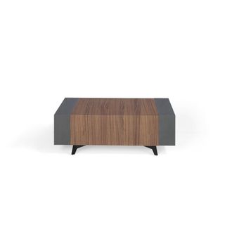 Pondecor Interiorismo Mesa de centro DOVER acabada en nogal canaleto. Patas metal negro
