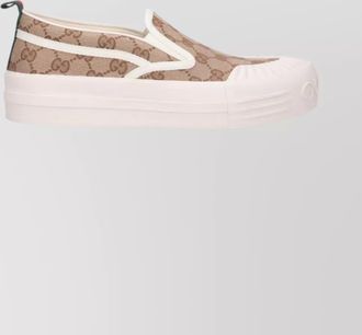 Gucci monogram pattern low top sneakers with pull tab