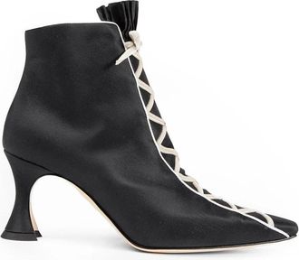 Manolo Blahnik Nolhac Enkellaarsjes - Dames - Laarzen met Hak - Zwart - 39 EU - Leer - Schoenen