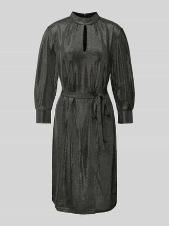 Oui Knielanges Kleid mit Bindeg&uuml;rtel in Silber, Gr&ouml;&szlig;e 34