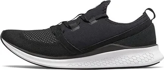New Balance (WMNS) New Balance Fresh Foam Lazr Sneakers Black/White WLAZRCB