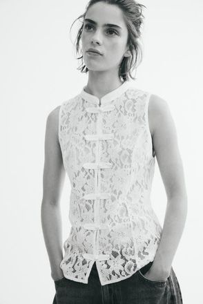 H&M Lace Vest in White at Nordstrom, Size X-Small