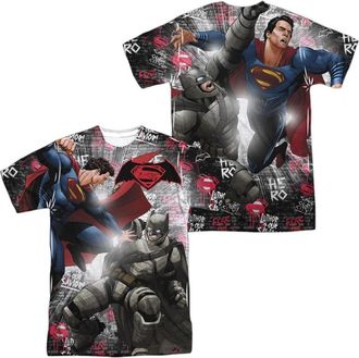 Gildan Batman V Superman Showdown (Front/Back Print) Short Sleeve Adult Poly Crew Tee / T-Shirt