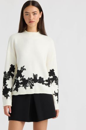 NVLT Womens Mock Neck Appliqu&eacute; Sweater