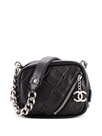 Chanel CC Front Zip Chain Around Camera Bag Quilted Lambskin Mini shoulder bag - Nero