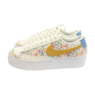 Nike Blazer Low Platform - female - Nike - Skateboarding - Multicolor - 11 1/2 UK - Sport